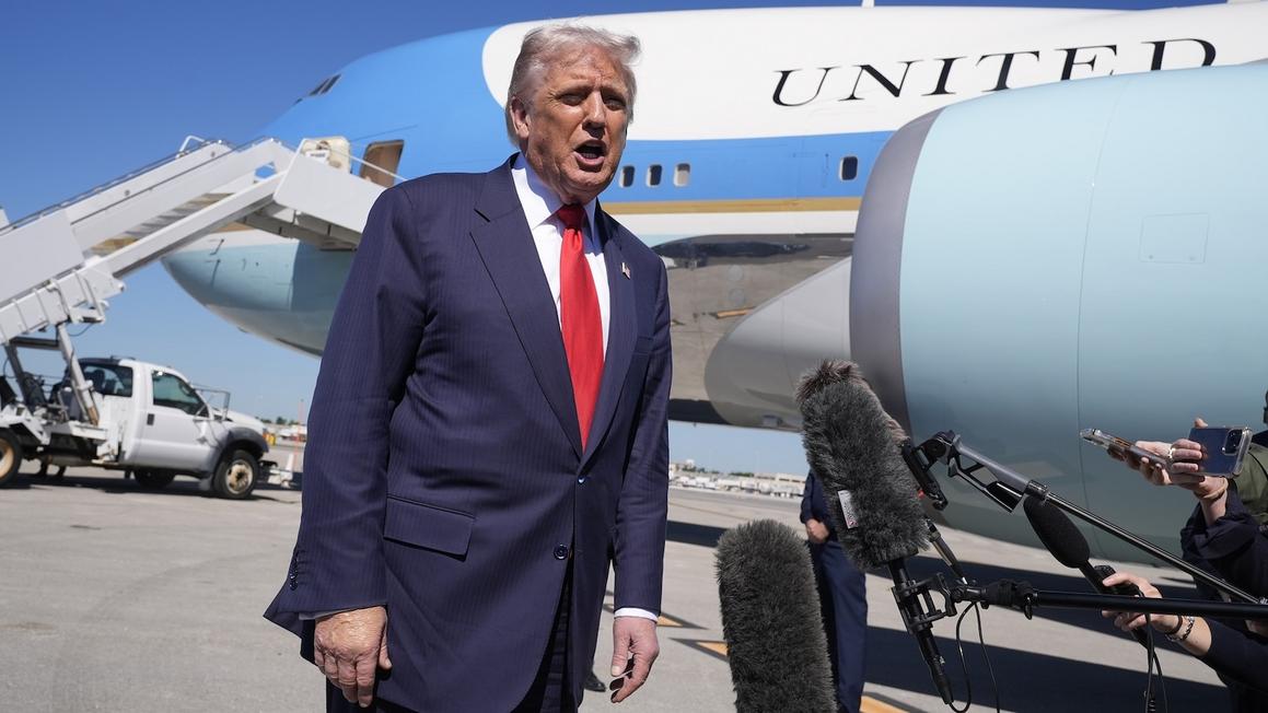 donald trump 17 ap gmh 251031 1761934956928 hpMain 16x9 1