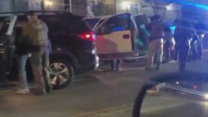 Houston: Nhóm ủng hộ tố cáo chiến dịch ICE gây "ác mộng" 2 Houston: Nhóm ủng hộ tố cáo chiến dịch ICE gây “ác mộng”