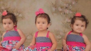 Cặp song sinh dính liền ngày xưa giờ là hoạt náo viên 23 Cặp song sinh dính liền ngày xưa giờ là hoạt náo viên