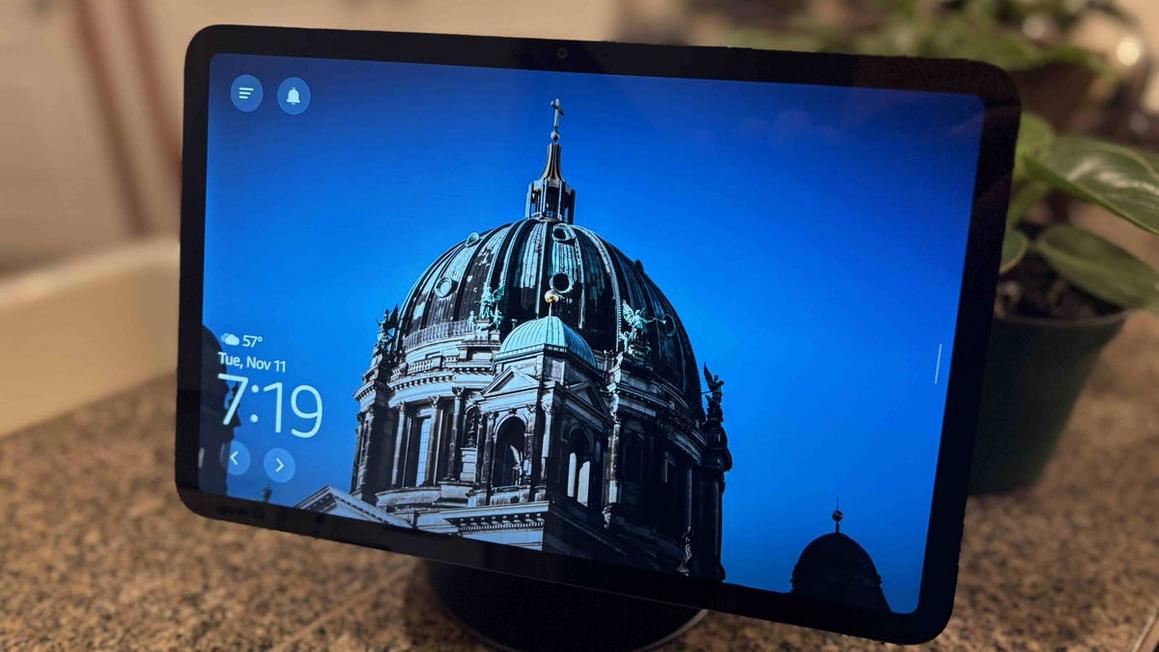 Những Màn Hình Thông Minh Tốt Nhất Năm 2025: Điều Khiển Gia Đình Chỉ Bằng Một Chạm 1 echo show 11 counter