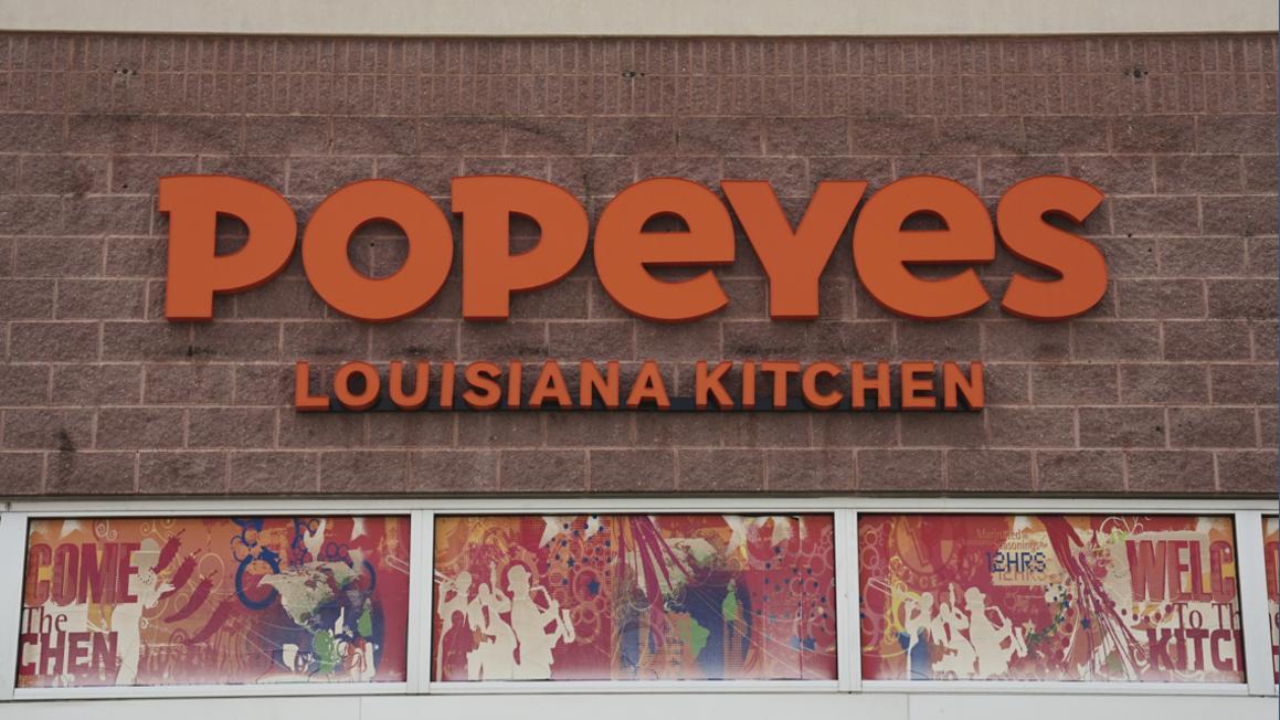 Popeyes Ra mắt Thực đơn "Five Nights at Freddy's" Chào đón Phim Mới 1 edd4b511 3921 4235 9c02