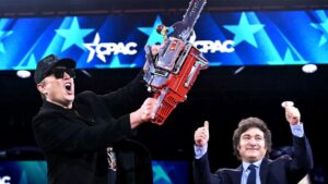 Văn phòng Trung ương của Sáng kiến Giảm Lãng phí của Tổng thống Trump Đã Đóng Cửa, Nhưng Các Đội Công Tác Tại Các Cơ Quan Vẫn Tiếp Tục Hoạt Động