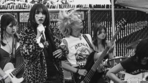 Thiếu Niên Địa Phương Tìm Lại Lẽ Sống Qua Âm Nhạc Sau Thảm Họa Hỏa Hoạn 36 Thiếu Niên Địa Phương Tìm Lại Lẽ Sống Qua Âm Nhạc Sau Thảm Họa Hỏa Hoạn