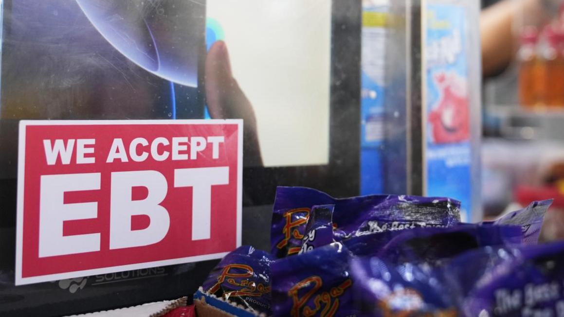 Người Thụ Hưởng SNAP Có Cần Tái Nộp Đơn Xin Trợ Cấp? Những Gì Chúng Ta Biết 1 f58ae647 19e7 43e3 acc5
