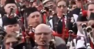 Nhiều người chơi kèn túi ở Úc phá kỷ lục thế giới 15 Nhiều người chơi kèn túi ở Úc phá kỷ lục thế giới