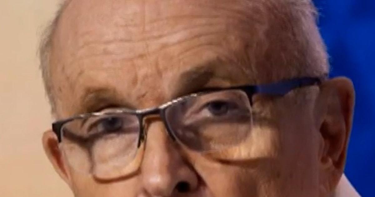 f vert brk giuliani pardon 251110.00 00 36 17.Still002