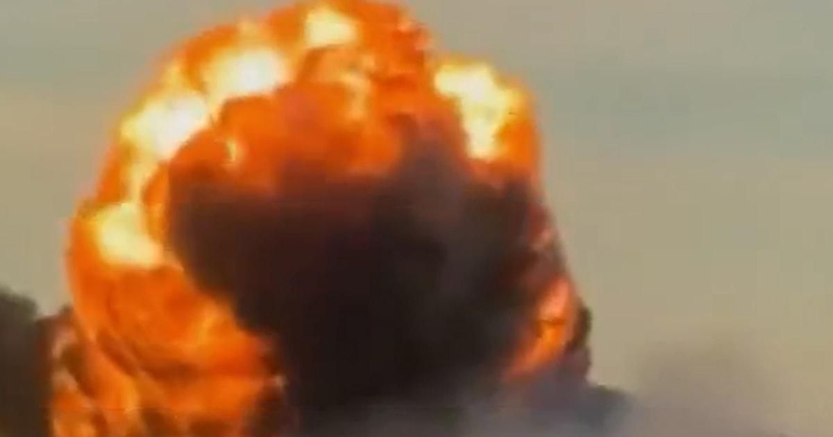 Xem Trực Tiếp: Tòa Án Tối Cao Hoa Kỳ Nghe Tranh Luận Vụ Án Thuế Quan của Tổng Thống Donald Trump 1 f vert brk ky mayor plane crash 251105.00 00 39 22.Still002 hpnchz