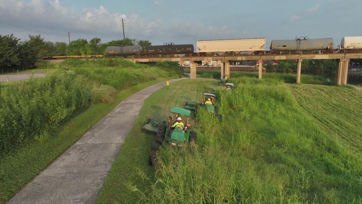 fb0e5d5f 934e 440b 91ae