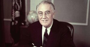 11-07-1944: Franklin D. Roosevelt đắc cử nhiệm kỳ thứ tư chưa từng có 2 11-07-1944: Franklin D. Roosevelt đắc cử nhiệm kỳ thứ tư chưa từng có