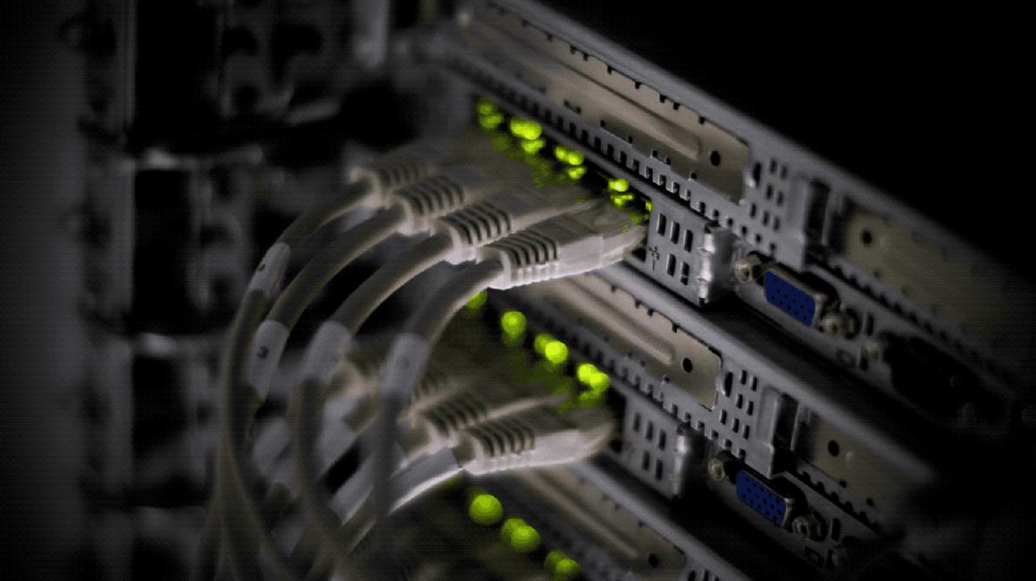 Nhà cung cấp công nghệ giám sát Protei bị hack, dữ liệu bị đánh cắp 1 flashing router datacenter wiretap