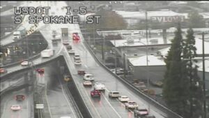 Seattle: Mưa lớn gây ngập lụt nhiều tuyến đường