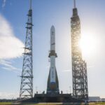 Blue Origin hoãn phóng New Glenn lần thứ hai vì bão Mặt Trời