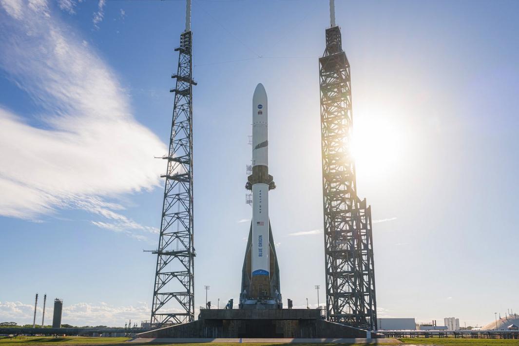 Blue Origin hoãn phóng New Glenn lần thứ hai vì bão Mặt Trời 1 gallery ng 2