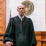 Chính quyền Tổng thống Trump và vụ trục xuất người Venezuela: Luật sư tiết lộ vai trò của cựu Bộ trưởng Noem