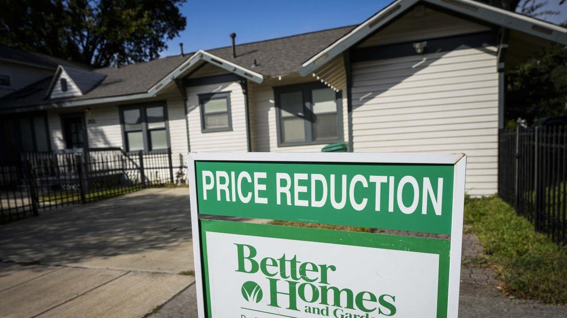 10 Thành Phố Có Giá Nhà Dưới 300.000 Đô la Mỹ 1 gettyimages 2244387330 copy scaled 1