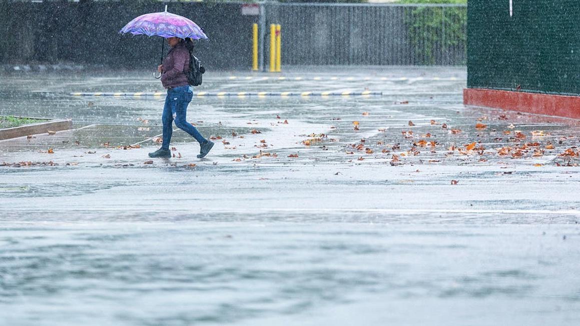 Cơn Mưa Kép Ập Đến Miền Nam California 1 gettyimages 2246290650