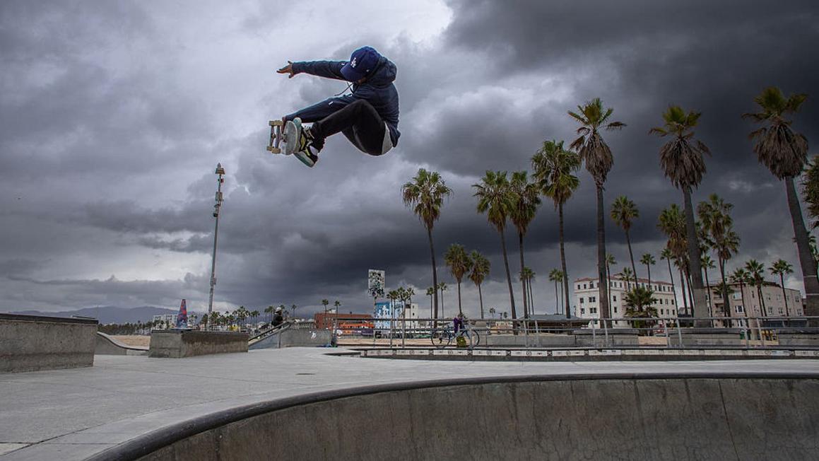 Thời tiết LA: Một đợt mưa giông tan, đợt khác tiến vào Nam California 1 gettyimages 2246640004