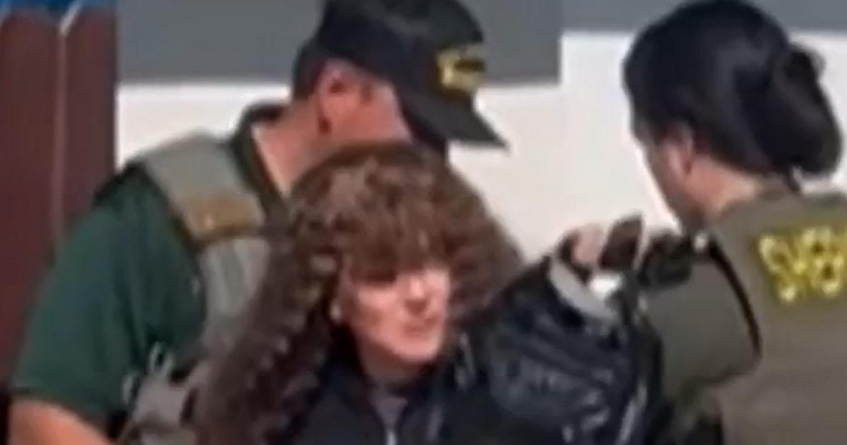 Mẹ của bé gái mất tích bị buộc tội trong vụ án hình sự khác 1 girl thumb rl4esi