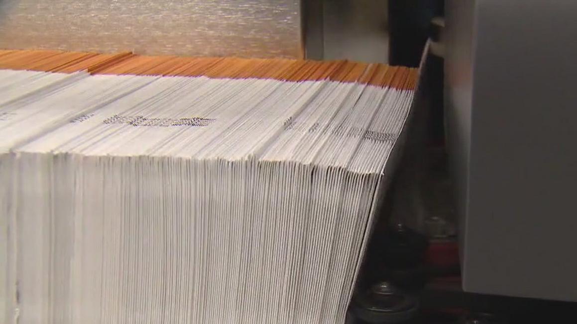 Tòa Án California Bác Bỏ Luật Yêu Cầu Chứng Minh Thư Khi Bỏ Phiếu ở Huntington Beach 1 huntington beach