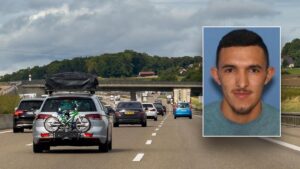 Nhập cư bất hợp pháp: Tiểu bang thiên đường bị chỉ trích vì cấp bằng lái cho người nhập cư bất hợp pháp đã giết một bé gái 5 Nhập cư bất hợp pháp: Tiểu bang thiên đường bị chỉ trích vì cấp bằng lái cho người nhập cư bất hợp pháp đã giết một bé gái