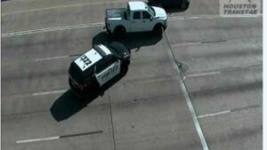 Hai làn xe trên Xa lộ Liên tiểu bang 59 bị phong tỏa do sửa chữa đường gần Sugar Land