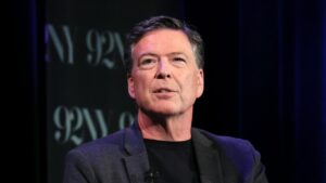 Lời của Tổng Thống Trump ám ảnh vụ án Comey khi thẩm phán cân nhắc bác bỏ cáo trạng