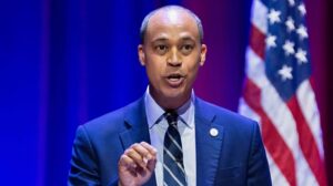 Jay Jones Thắng Cử Chức Vụ Tổng Chưởng Lý Virginia 14 Jay Jones Thắng Cử Chức Vụ Tổng Chưởng Lý Virginia