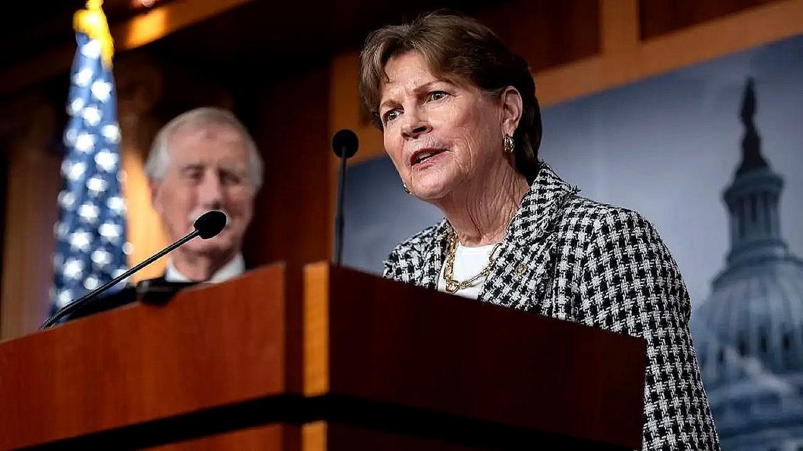 jeanne shaheen senate vote v2