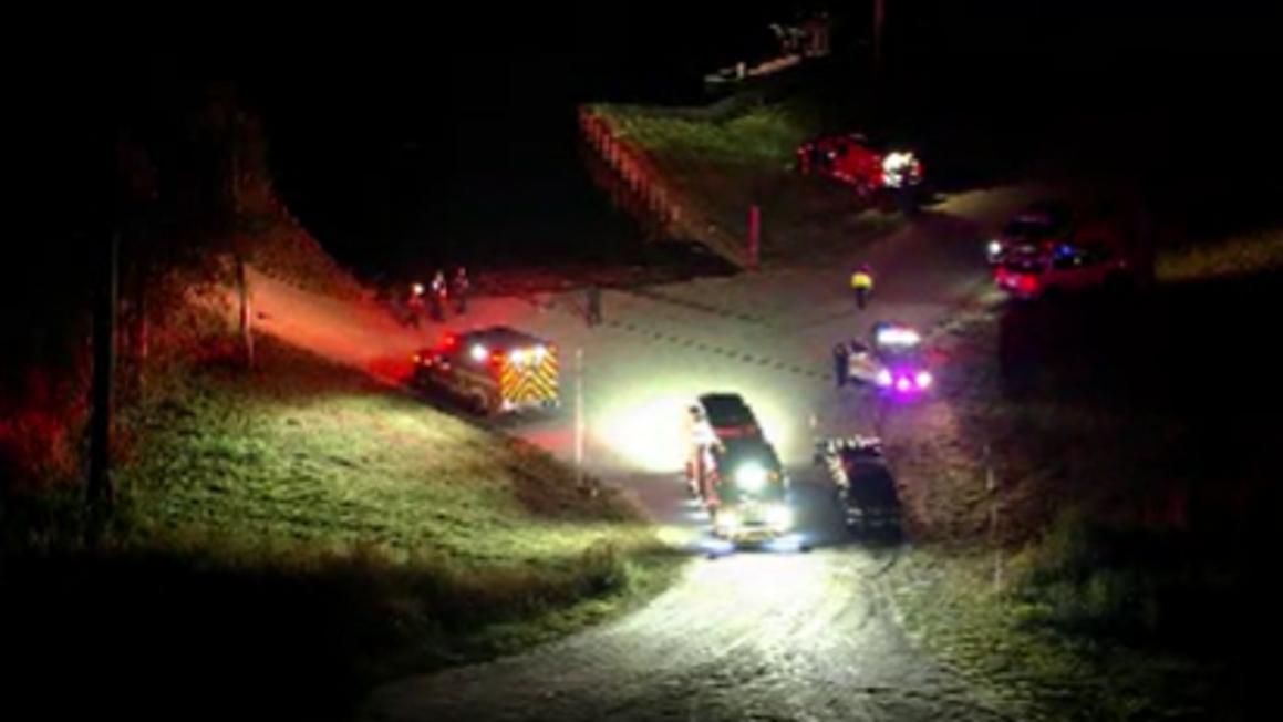 Cứu hộ tại hồ Muleshoe sau khi một người mất tích 1 jet ski search 2