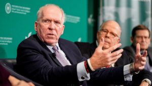 Bộ Tư Pháp chuẩn bị trát triệu tập đại bồi thẩm đoàn điều tra John Brennan 18 Bộ Tư Pháp chuẩn bị trát triệu tập đại bồi thẩm đoàn điều tra John Brennan