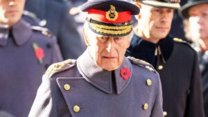 Sinh nhật Vua Charles III bị lu mờ bởi bê bối của cựu Hoàng tử Andrew và vụ Epstein 3 Sinh nhật Vua Charles III bị lu mờ bởi bê bối của cựu Hoàng tử Andrew và vụ Epstein