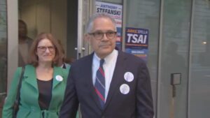 Larry Krasner Thắng Cử Chức Vụ Biện Lý Quận Philadelphia 13 Larry Krasner Thắng Cử Chức Vụ Biện Lý Quận Philadelphia