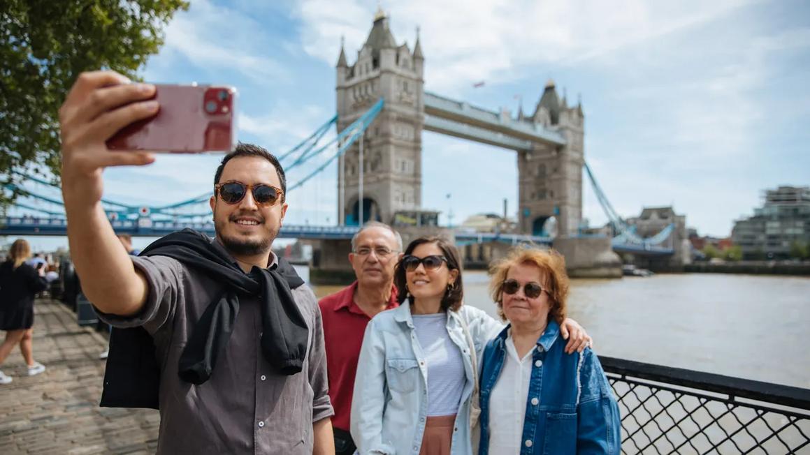 London xem xét đánh thuế khách du lịch qua đêm để tăng ngân sách 1 london travel tourist tax fox news