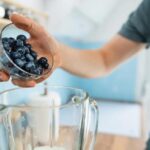 Bác sĩ cảnh báo 2 sai lầm dinh dưỡng đơn giản làm tăng nguy cơ bệnh mãn tính