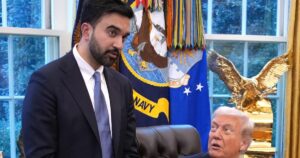 Ông Mamdani vẫn tin Tổng Thống Trump là 'phát xít' 10 Ông Mamdani vẫn tin Tổng Thống Trump là ‘phát xít’