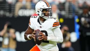 ESPN Star Cảnh Báo Huấn Luyện Viên Browns Sau Khi Không Chọn Shedeur Sanders Vào Đội Hình Chính
