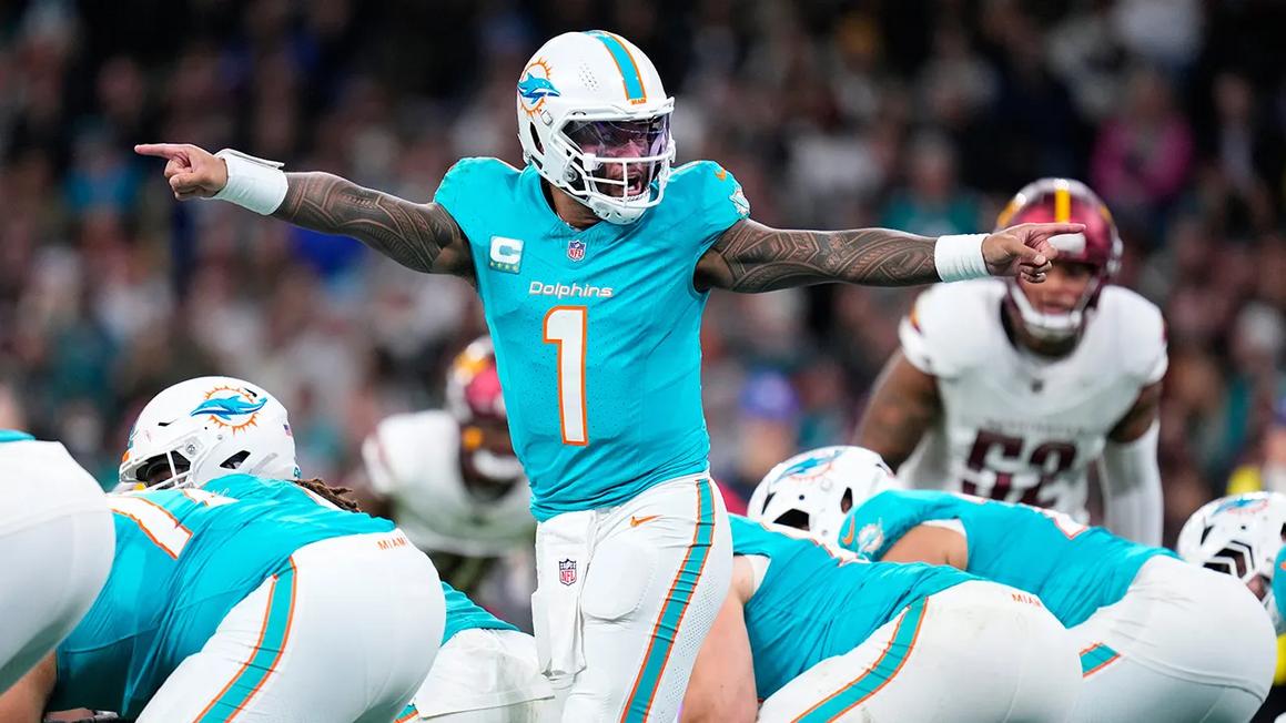 Ngôi sao Miami Dolphins đề xuất Jerusalem làm địa điểm thi đấu NFL quốc tế 1 nfl dolphins tua tagovailoa 111625 1