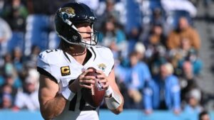 Cầu thủ Titans và Jaguars xô xát sau pha va chạm với Trevor Lawrence