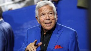 Liên Minh Blue Square của Robert Kraft Tập Hợp Các Lãnh Đạo Thể Thao Chống Bài Do Thái 9 Liên Minh Blue Square của Robert Kraft Tập Hợp Các Lãnh Đạo Thể Thao Chống Bài Do Thái