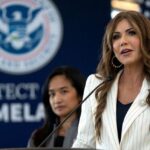 Trung tâm giam giữ di dân lớn nhất California đối mặt cáo buộc điều kiện tồi tệ trong vụ kiện liên bang 37 Trung tâm giam giữ di dân lớn nhất California đối mặt cáo buộc điều kiện tồi tệ trong vụ kiện liên bang