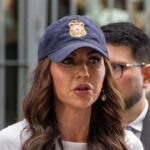 Ngoại trưởng Noem nói các hoạt động trục xuất là quyết định của bà