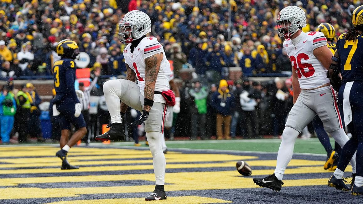 Ohio State đòi lại món nợ từ Michigan với chiến thắng áp đảo tại Big House 1 ohio state touchdown 112925