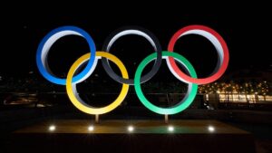 Thượng Nghị Sĩ Cộng Hòa hàng đầu kêu gọi giới chức Olympic nhanh chóng ban hành chính sách cấm nam giới thi đấu thể thao nữ