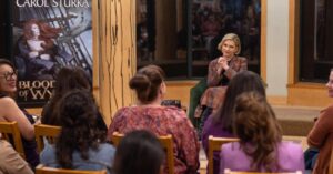 Apple phát hành miễn phí chương từ tiểu thuyết 'Pluribus' 13 Apple phát hành miễn phí chương từ tiểu thuyết ‘Pluribus’