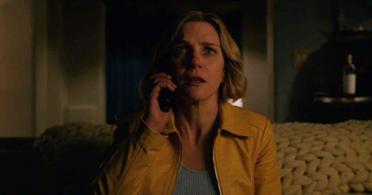 Pluribus của Apple TV được giới phê bình khen ngợi là 'hấp dẫn,' 'tuyệt vời' 1 pluribus rhea