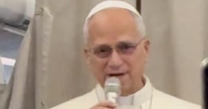 Giáo Hoàng Leo XIV Công Du Quốc Tế Lần Đầu