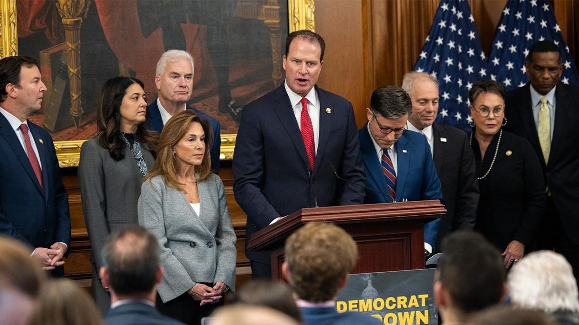 Nghị Sĩ Cộng Hòa ủng hộ gia hạn ngân sách để chấm dứt 'lãng phí' Obamacare 1 republican study committee