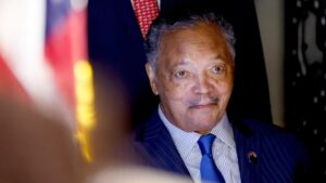 Ông Jesse Jackson xuất viện sau khi điều trị chứng bệnh hiếm về não
