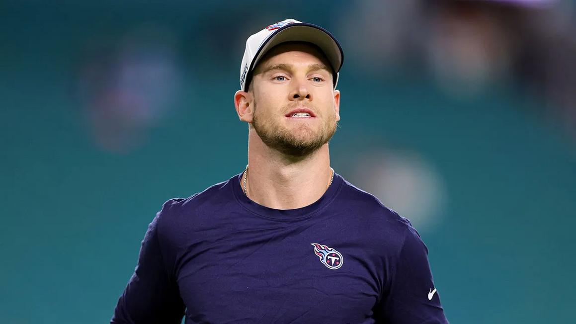 ryan tannehill tennessee titans