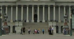 Tác động của việc chính phủ đóng cửa có thể chồng chất 23 Tác động của việc chính phủ đóng cửa có thể chồng chất